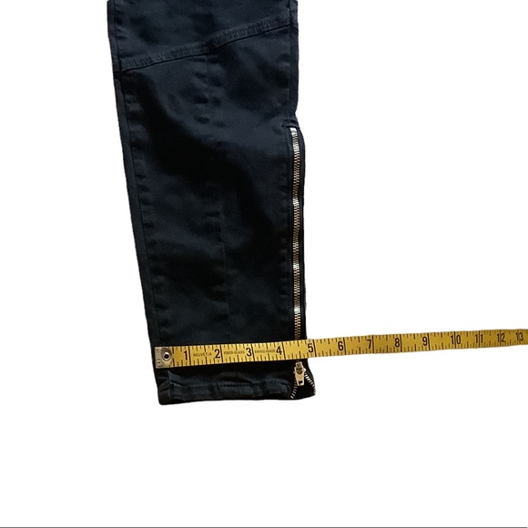 J BRAND Black Houlihan Low Rise Skinny Cargo Pants - Picture 6 of 9